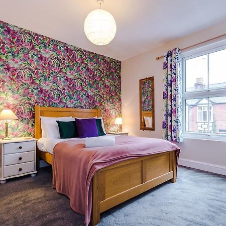 Cosy House With Garden & Parking, Sheffield Villa Dış mekan fotoğraf