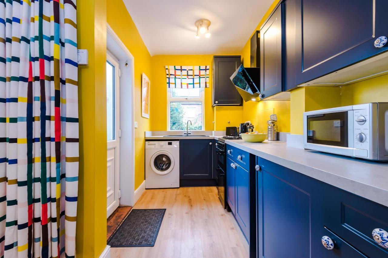 Cosy House With Garden & Parking, Sheffield Villa Dış mekan fotoğraf