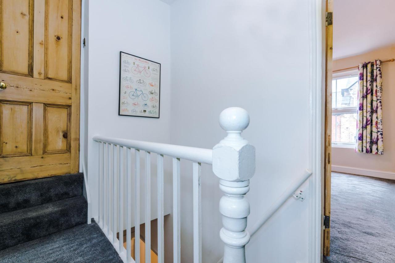 Cosy House With Garden & Parking, Sheffield Villa Dış mekan fotoğraf